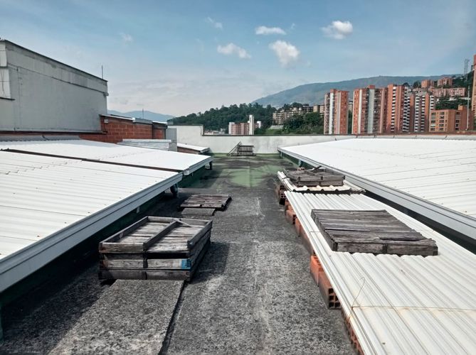 Oficina en venta en El Poblado, Medellín, 4612 m² · foto 17 de 19