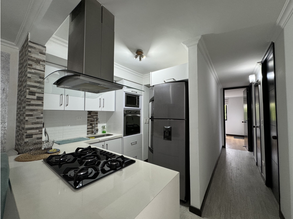 Apartamento en venta en Pinares, Pereira · foto 5 de 12