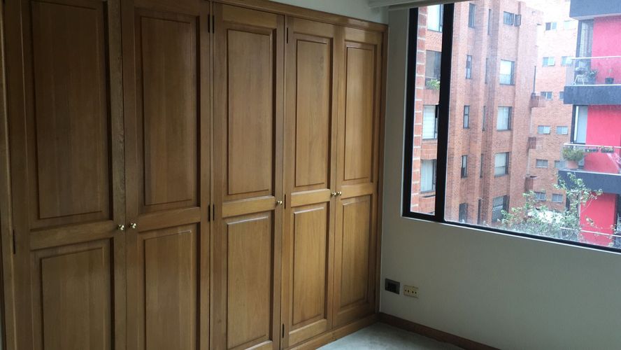 Apartamento en venta en Santa Barbara, Bogotá · foto 6 de 17