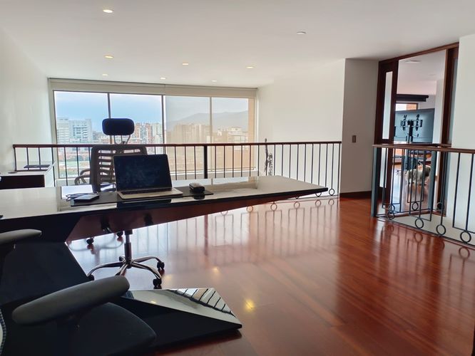 Apartamento de 4 alcobas en venta en Colina Campestre, Bogotá, 270 m² · foto 15 de 24