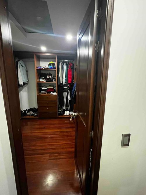 Apartamento de 4 alcobas en venta en Colina Campestre, Bogotá, 270 m² · foto 23 de 24
