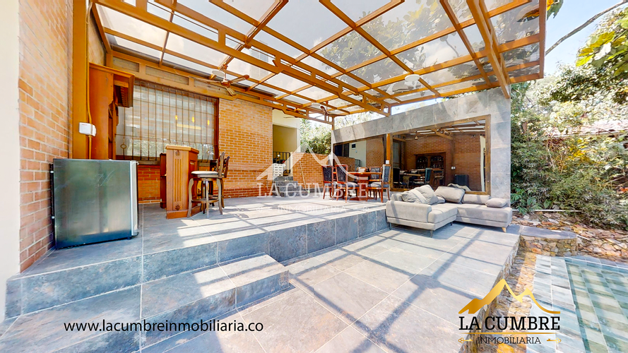 Casa de 5 alcobas en venta en El Campestre, Medellín, 600 m² · foto 8 de 19