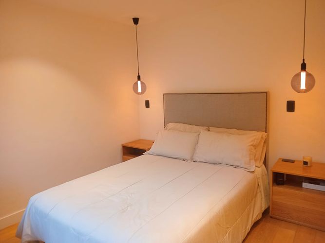Apartamento de 2 alcobas en arriendo en El Poblado, Medellín, 130 m² · foto 13 de 17