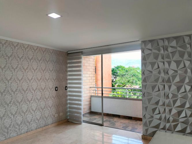 Apartamento de 3 alcobas en arriendo en Villa Santa Teresa, Envigado, 130 m² · foto 12 de 20