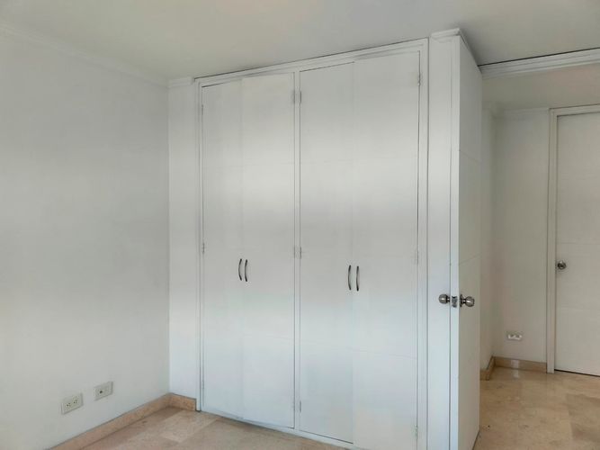 Apartamento de 3 alcobas en arriendo en Villa Santa Teresa, Envigado, 130 m² · foto 17 de 20