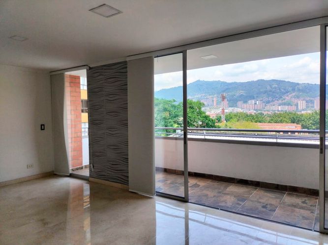 Apartamento de 3 alcobas en arriendo en Villa Santa Teresa, Envigado, 130 m² · foto 20 de 20
