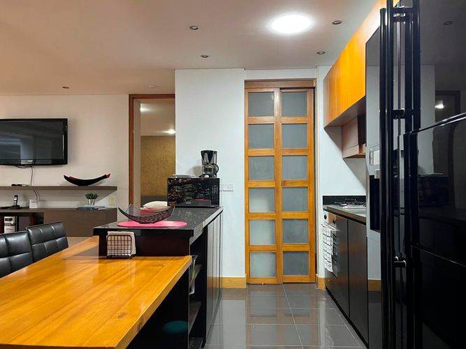 Apartamento de 1 alcoba en arriendo en El Poblado, Medellín, 92 m² · foto 11 de 14