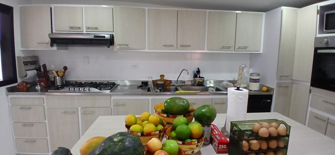 Apartamento de 5 alcobas en venta en Cabecera Del Llano, Bucaramanga, 250 m² · foto 14 de 20