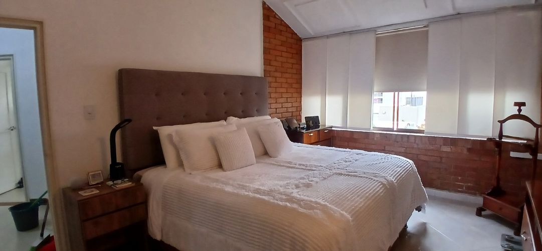 Apartamento de 5 alcobas en venta en Cabecera Del Llano, Bucaramanga, 250 m² · foto 19 de 20
