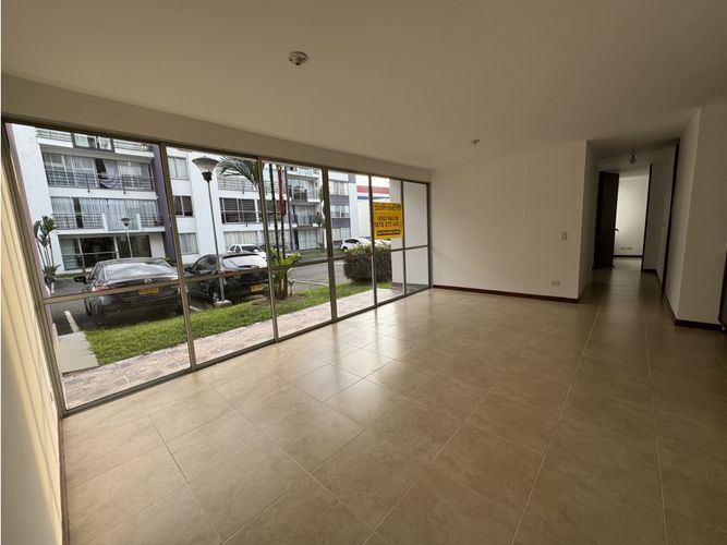 Apartamento de 3 alcobas en venta en Santa Ines, Pereira, 73 m² · foto 3 de 13