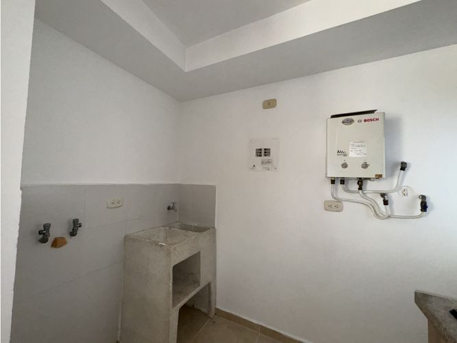 Apartamento de 3 alcobas en venta en Santa Ines, Pereira, 73 m² · foto 5 de 13