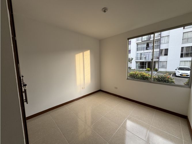 Apartamento de 3 alcobas en venta en Santa Ines, Pereira, 73 m² · foto 11 de 13