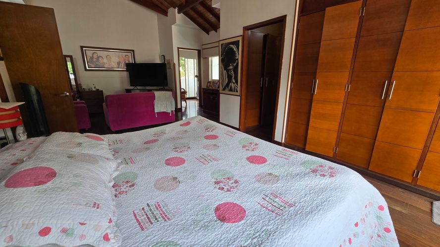 Casa de 5 alcobas en venta en Menzuly, Piedecuesta, 450 m² · foto 13 de 22