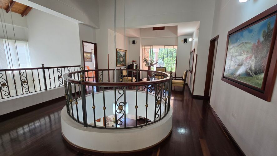 Casa de 5 alcobas en venta en Menzuly, Piedecuesta, 450 m² · foto 16 de 22