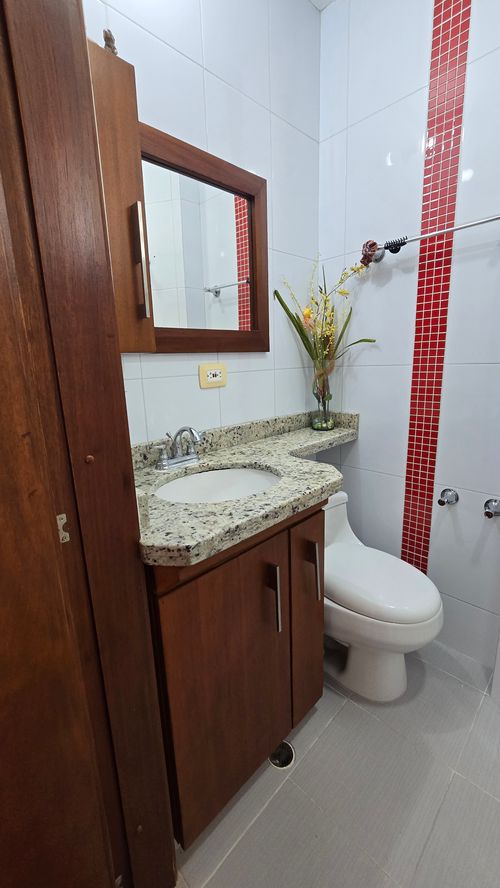 Casa de 5 alcobas en venta en Menzuly, Piedecuesta, 450 m² · foto 20 de 22