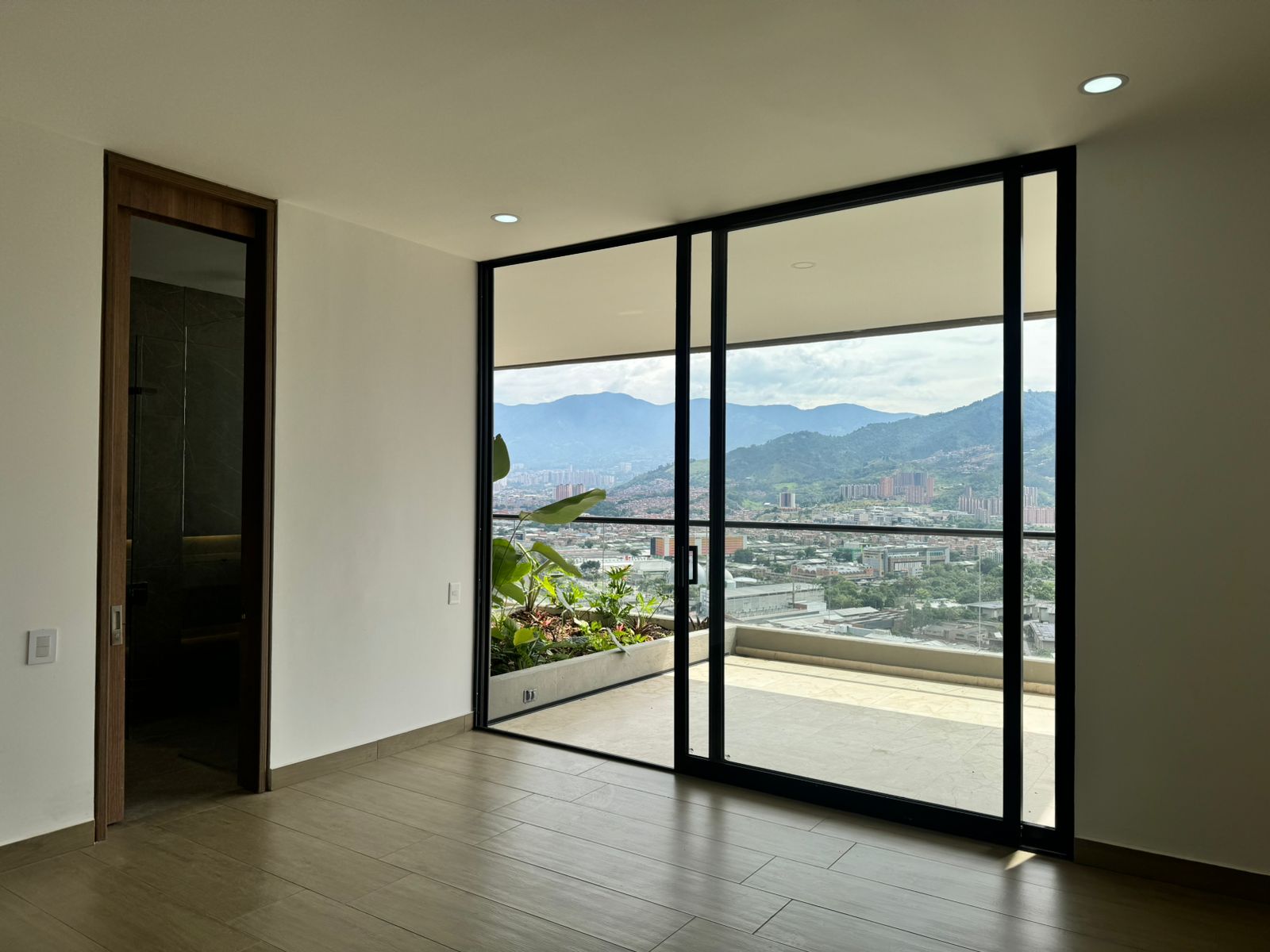 Apartamento en venta en Loma Benedictinos, Envigado · foto 7 de 20