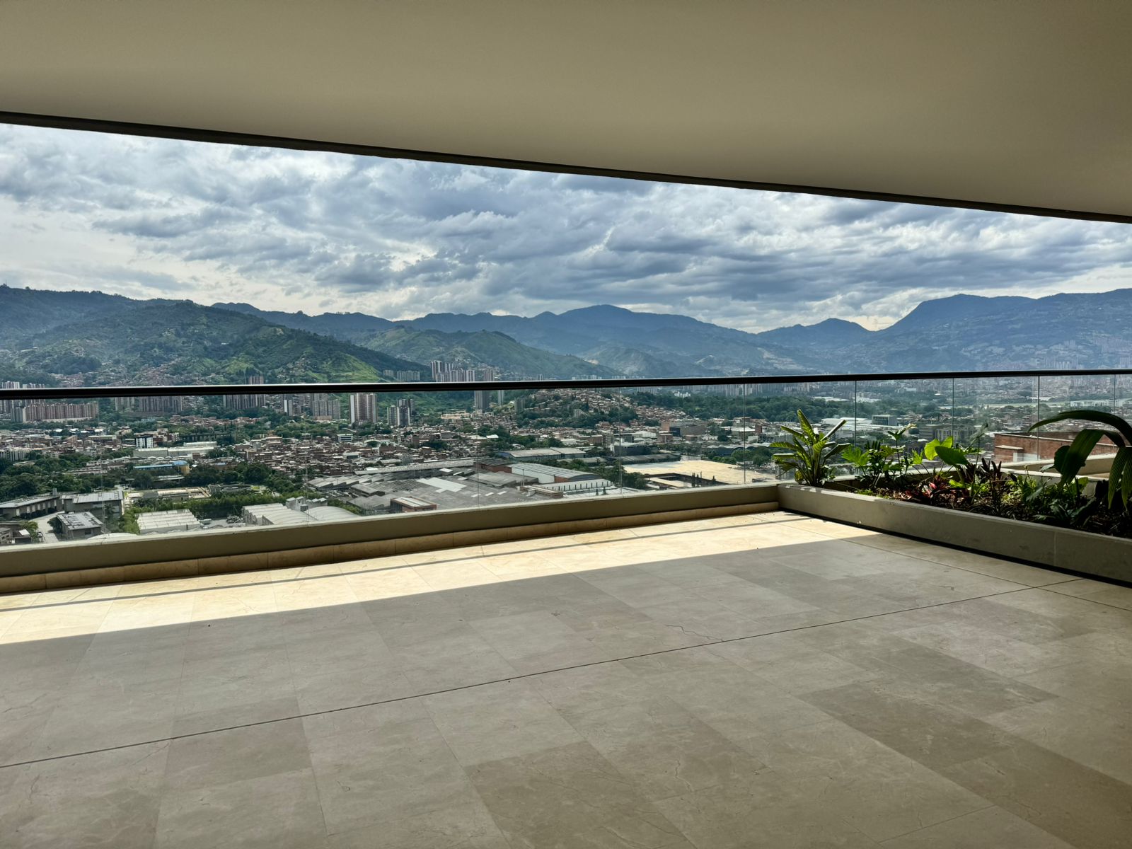 Apartamento en venta en Loma Benedictinos, Envigado · foto 20 de 20