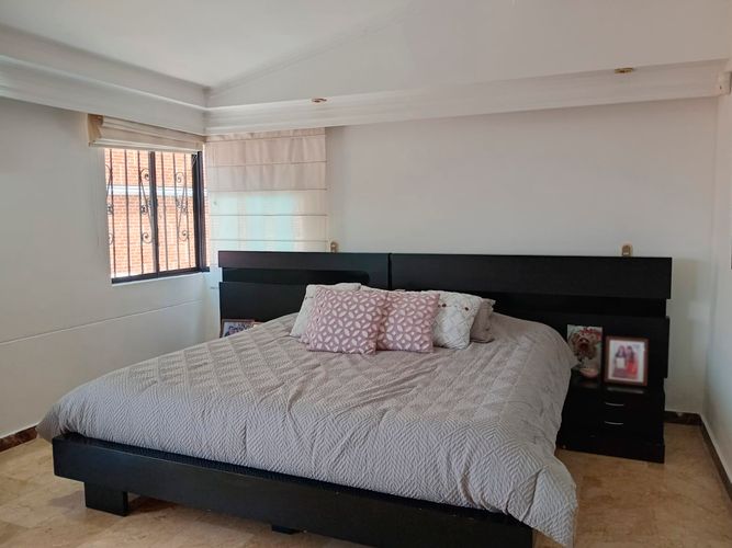 Casa de 4 alcobas en venta en El Poblado, Medellín, 340 m² · foto 13 de 20