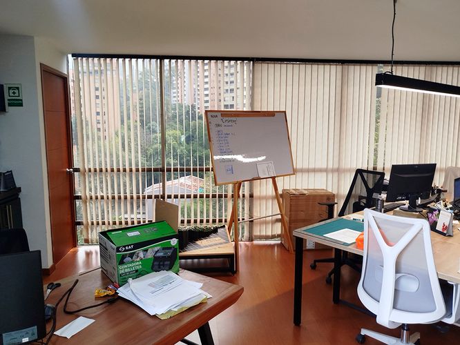 Oficina en arriendo en El Poblado, Medellín, 100 m² · foto 15 de 18