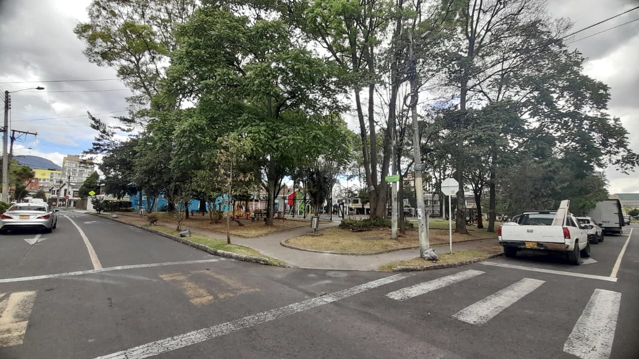 Apartamento en venta en Quinta Paredes, Bogotá · foto 19 de 23