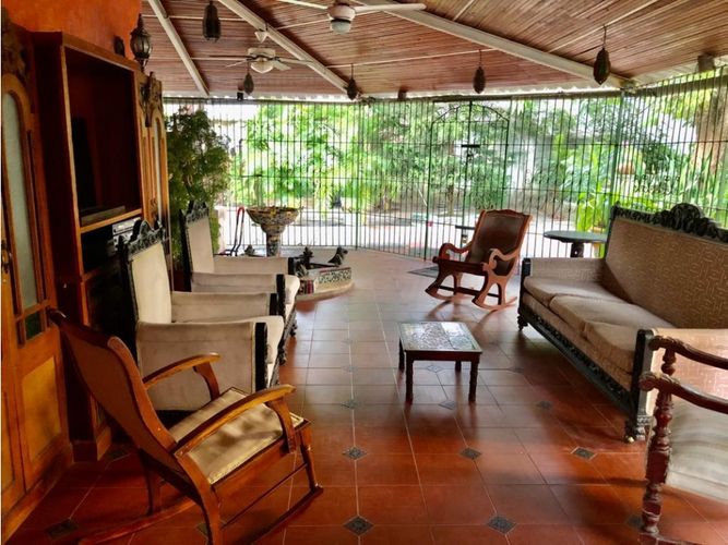 Casa de 4 alcobas en venta en Manga, Cartagena, 901 m² · foto 9 de 9