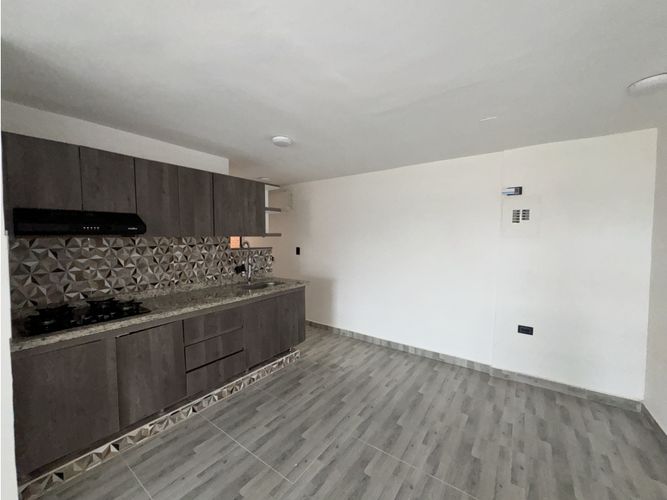 Apartamento de 3 alcobas en venta en La Enseñanza, Pereira, 87 m² · foto 2 de 11