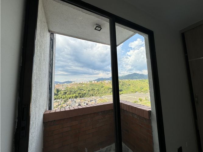 Apartamento de 3 alcobas en venta en La Enseñanza, Pereira, 87 m² · foto 3 de 11