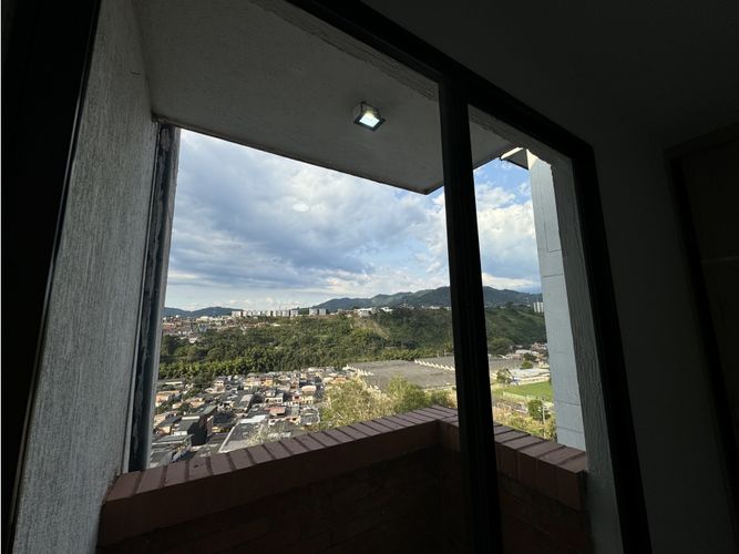 Apartamento de 3 alcobas en venta en La Enseñanza, Pereira, 87 m² · foto 9 de 11