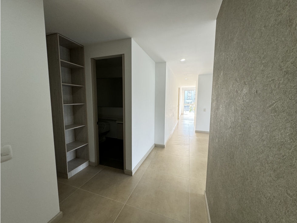 Apartamento en venta en Pinares, Pereira · foto 7 de 19