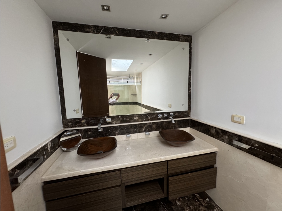 Casa en venta en Cambulos, Pereira · foto 2 de 22