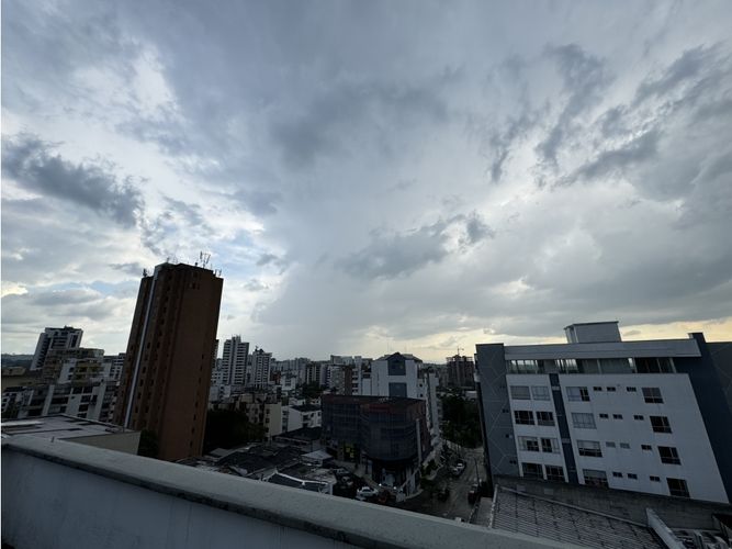 Apartaestudio en venta en San Jose Sur, Pereira, 200 m² · foto 7 de 17