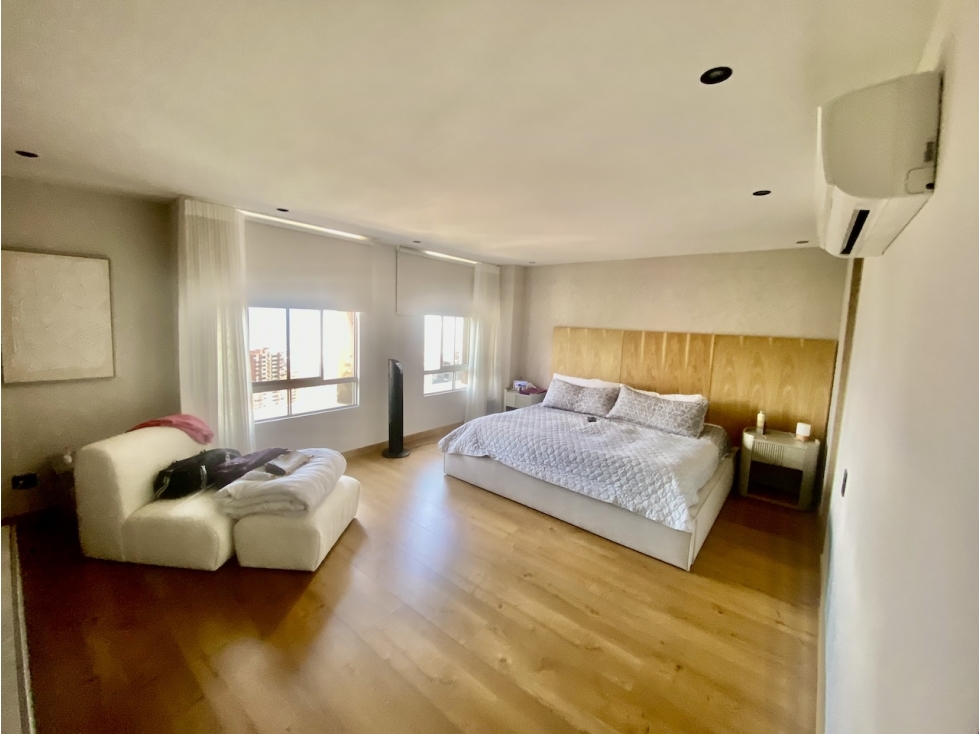 Apartamento en arriendo en Los Naranjos, Medellín · foto 9 de 24