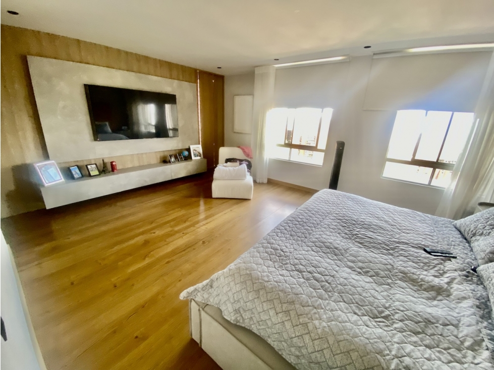 Apartamento en arriendo en Los Naranjos, Medellín · foto 16 de 24