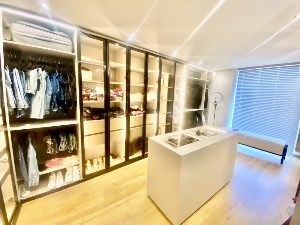 Apartamento en arriendo en Los Naranjos, Medellín · foto 22 de 24