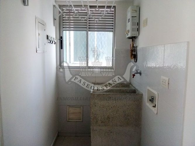 Apartamento de 3 alcobas en arriendo en Antonia Santos Centro, Bucaramanga, 67 m² · foto 4 de 11