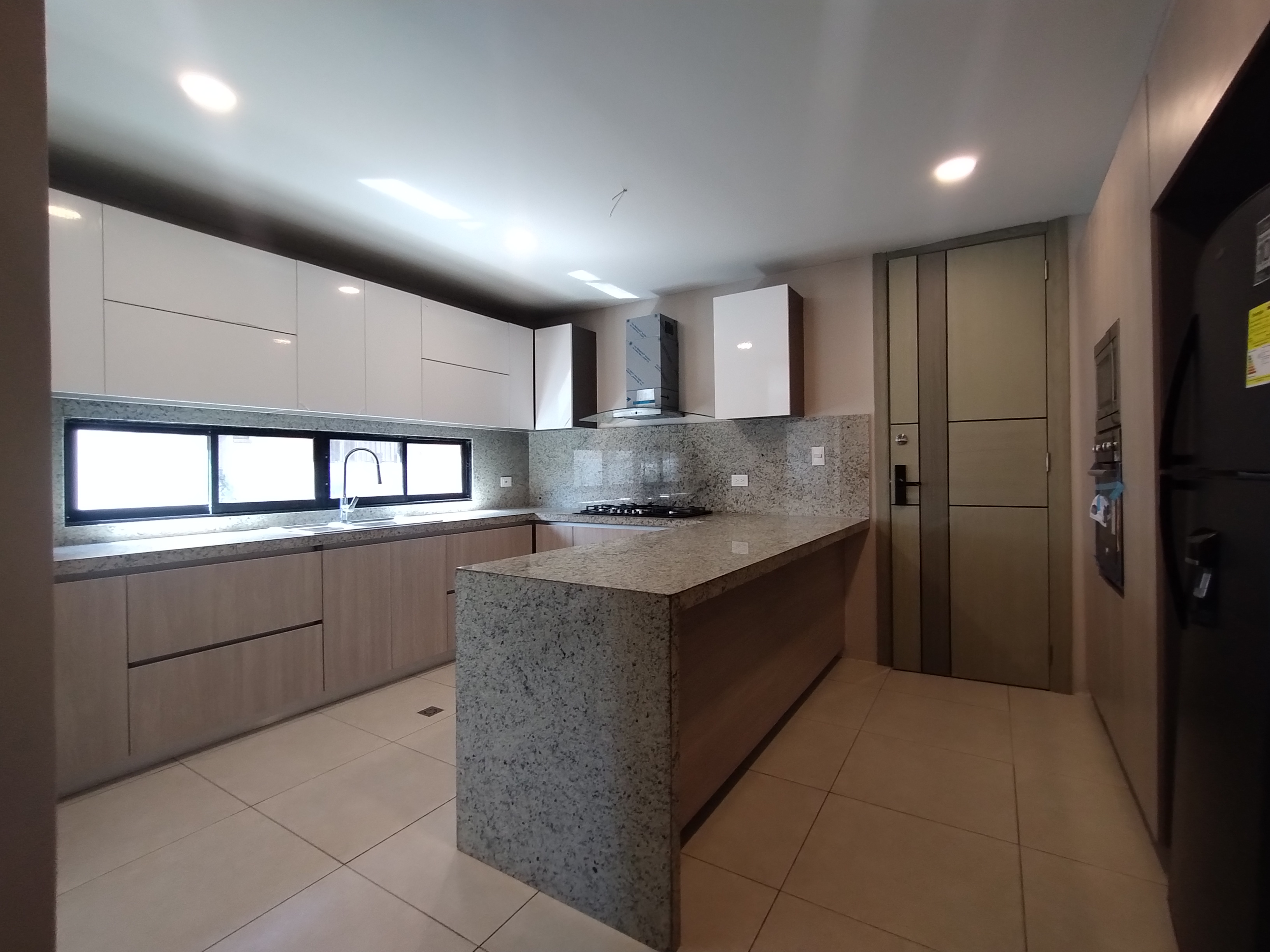 Apartamento en venta en Altos De Riomar, Barranquilla · foto 9 de 23