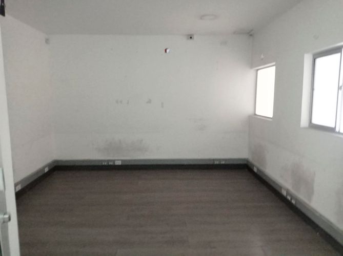 Bodega en arriendo en Cristo Rey, Medellín, 400 m² · foto 15 de 20