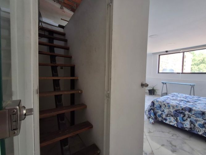 Local en arriendo en La Gloria, Medellín, 200 m² · foto 5 de 16