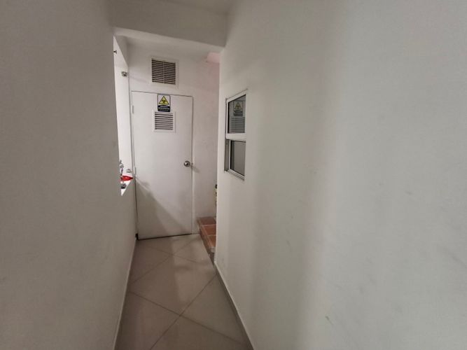 Local en arriendo en La Gloria, Medellín, 200 m² · foto 11 de 16
