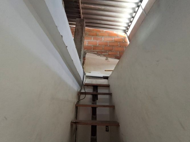 Local en arriendo en La Gloria, Medellín, 200 m² · foto 12 de 16