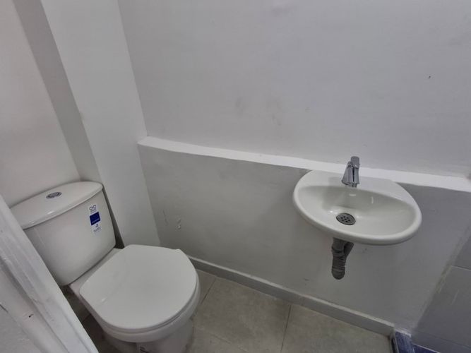 Local en arriendo en La Gloria, Medellín, 200 m² · foto 16 de 16