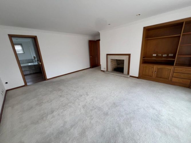 Apartamento de 4 alcobas en venta en La Cabrera, Bogotá, 325 m² · foto 7 de 24