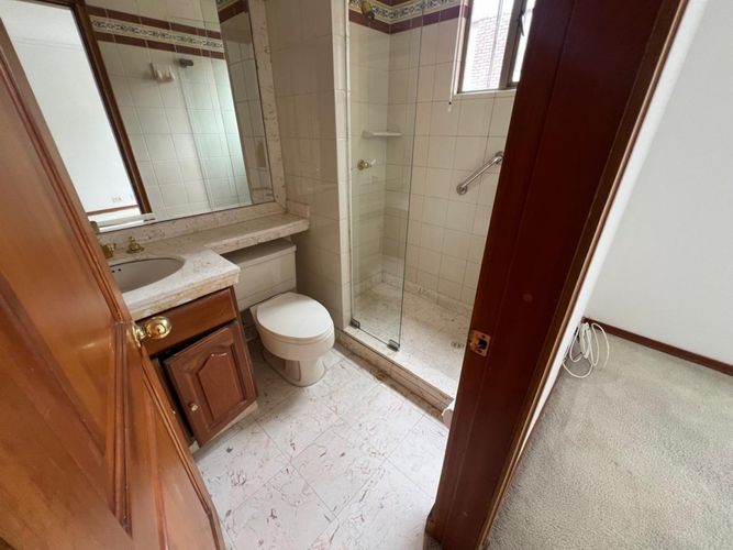 Apartamento de 4 alcobas en venta en La Cabrera, Bogotá, 325 m² · foto 10 de 24