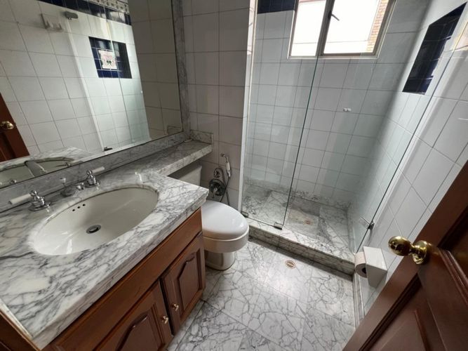 Apartamento de 4 alcobas en venta en La Cabrera, Bogotá, 325 m² · foto 20 de 24