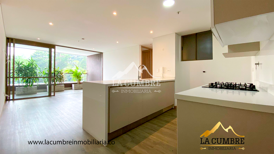 Apartamento en venta en El Poblado, Medellín · foto 3 de 11