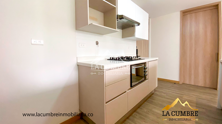 Apartamento en venta en El Poblado, Medellín · foto 5 de 11