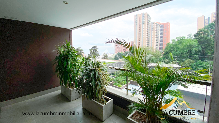 Apartamento en venta en El Poblado, Medellín · foto 6 de 11