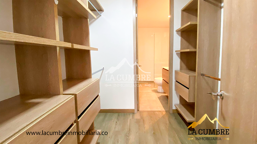 Apartamento en venta en El Poblado, Medellín · foto 11 de 11