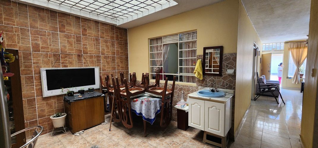 Casa de 11 alcobas en venta en Santa Elena, Cali, 217 m² · foto 5 de 24