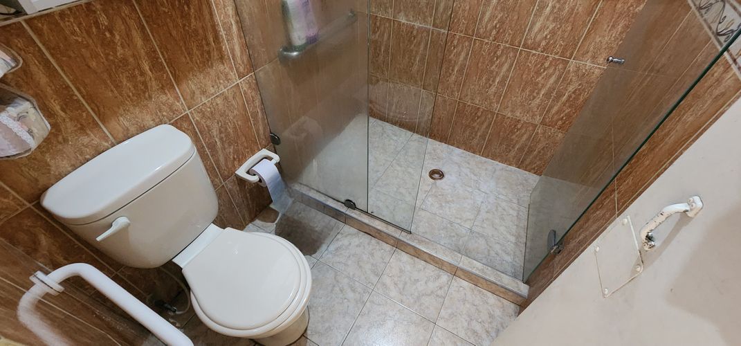 Casa de 11 alcobas en venta en Santa Elena, Cali, 217 m² · foto 9 de 24